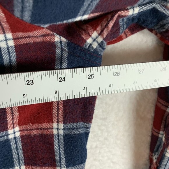 L.L.Bean Flannel Shirt Mens XL Red Plaid Cotton Slightly Fitted Button-Down 8594 - Picture 4 of 6